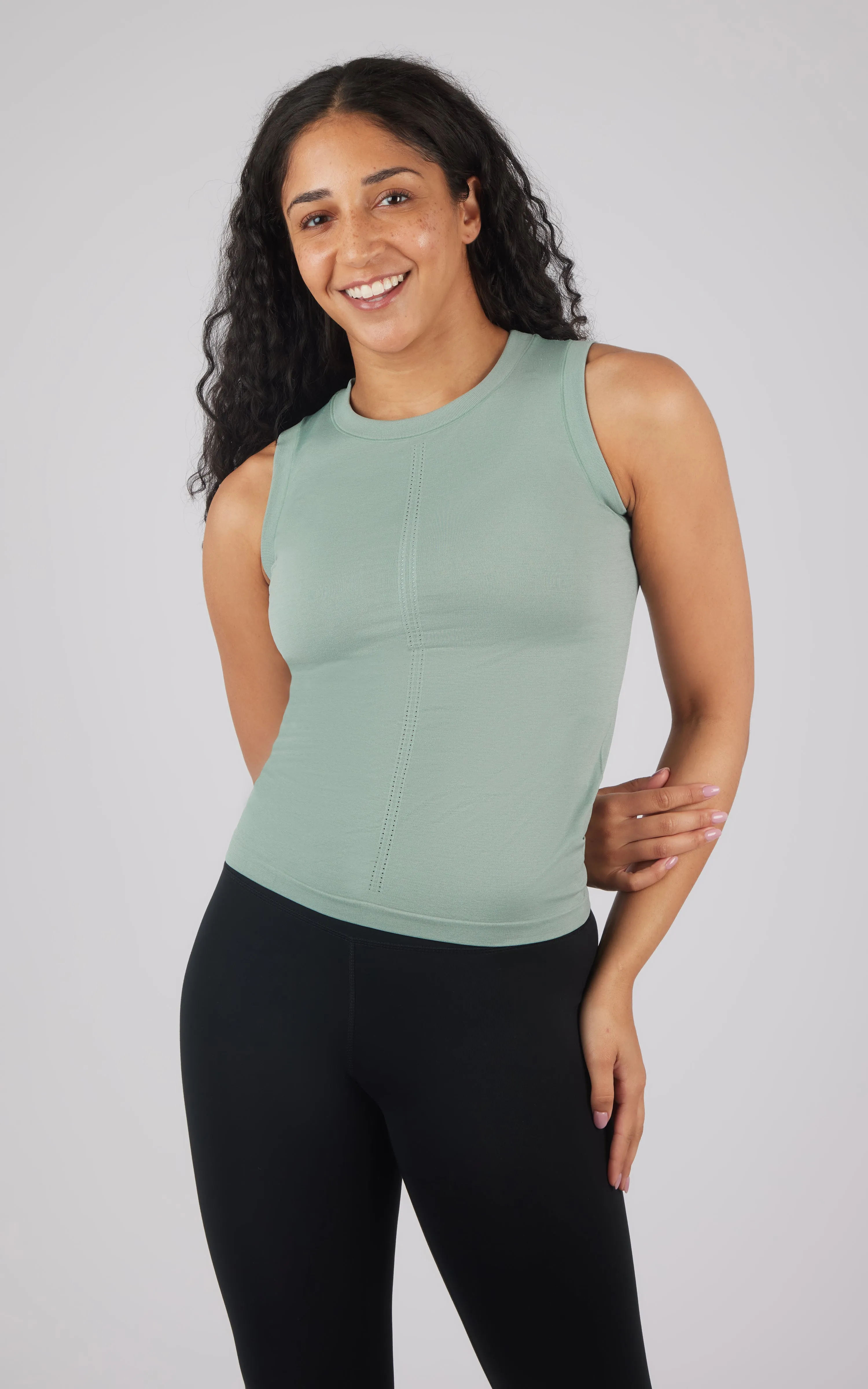 2 PK High Neck Tank