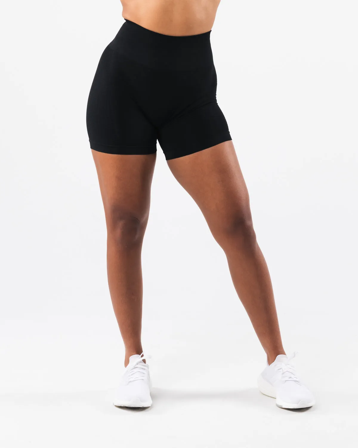 Amplify Contour Short 5" - Black