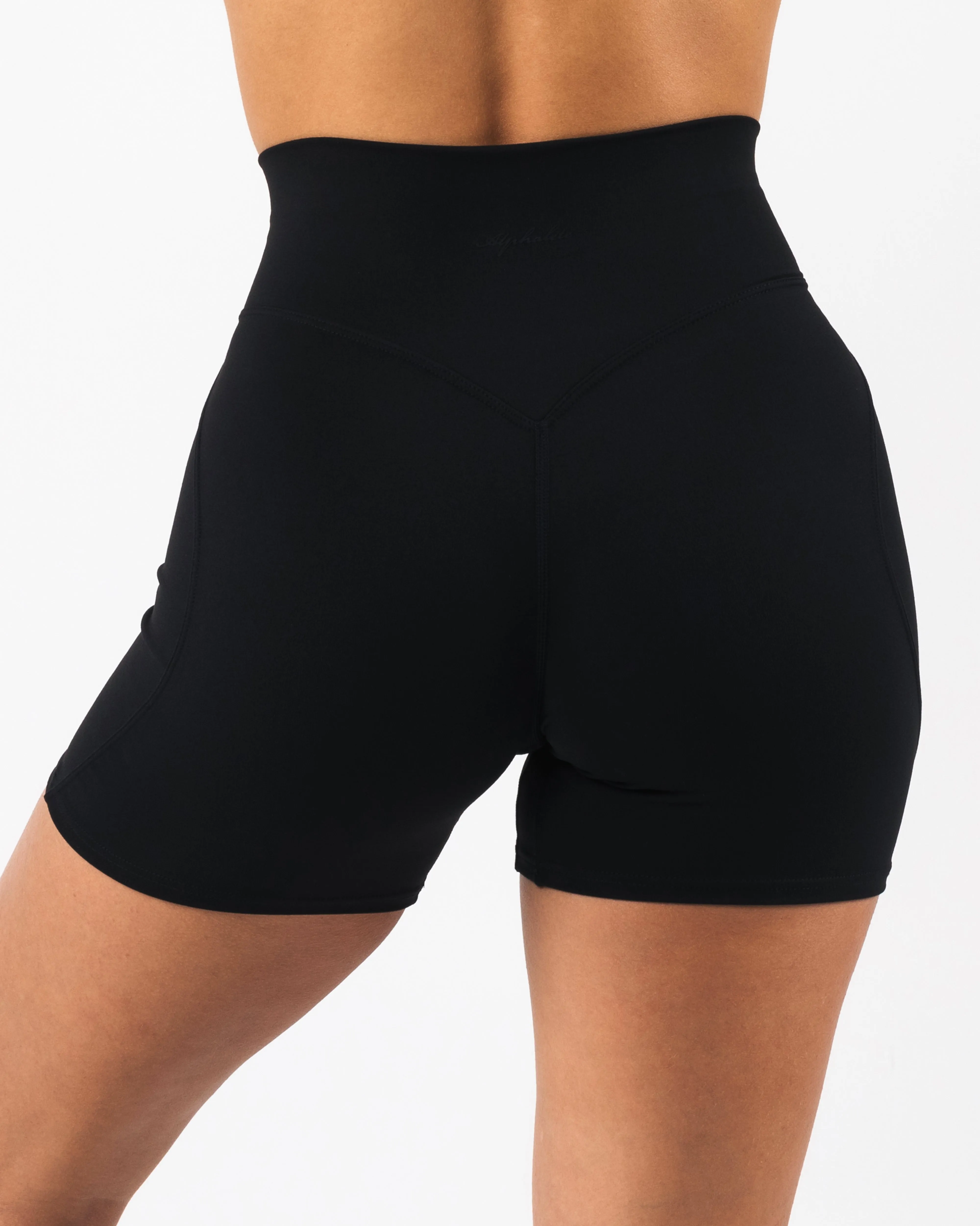 Aura Short 5" - Onyx