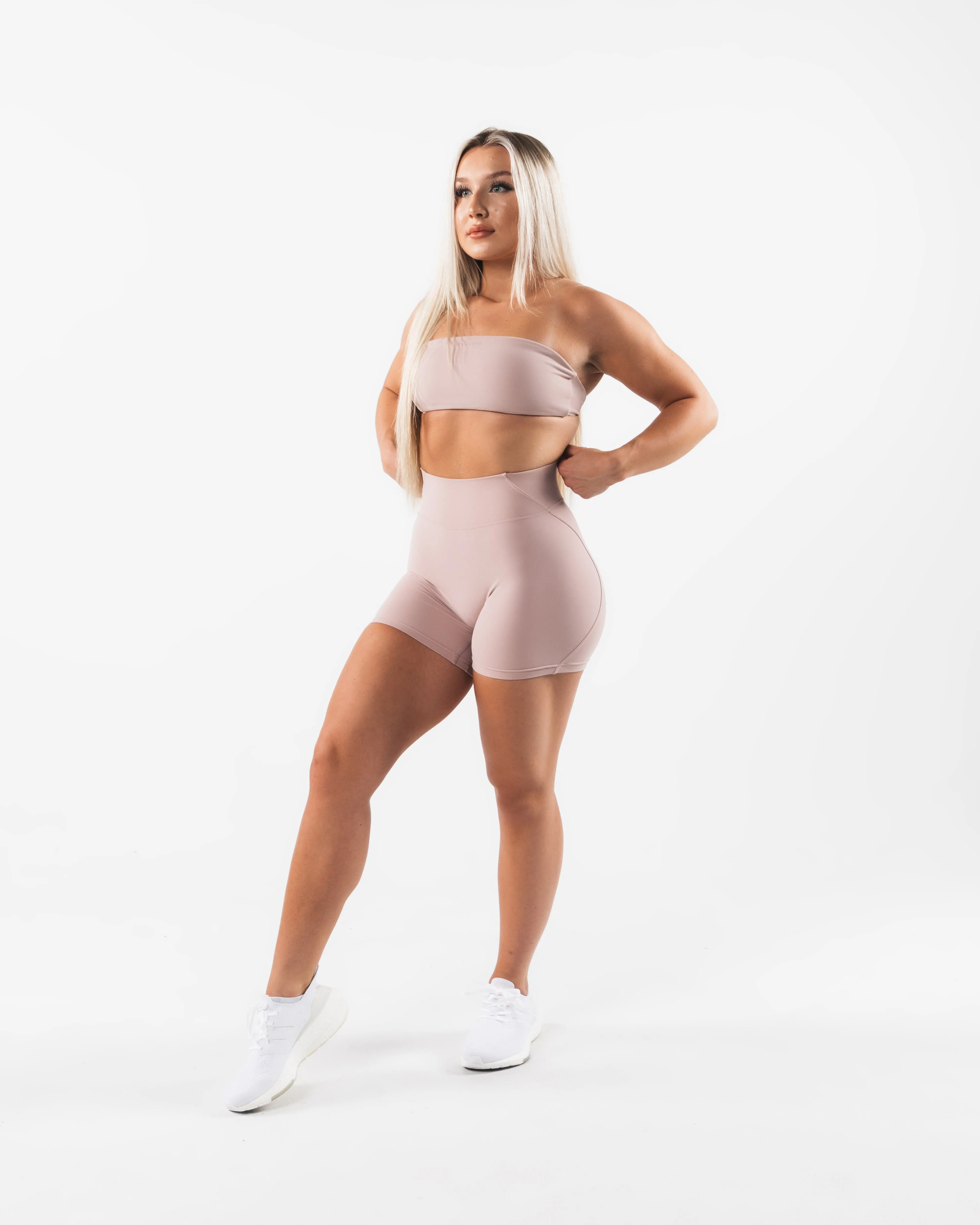 Aura Short 5" - Porcelain