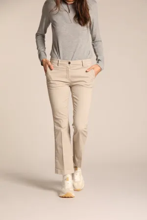 New York Trumpet women's chino pants in satin slim fit 