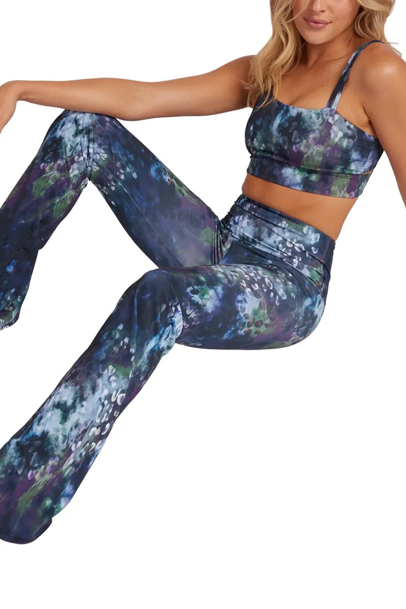 Onzie Studio Flare Pant 2284