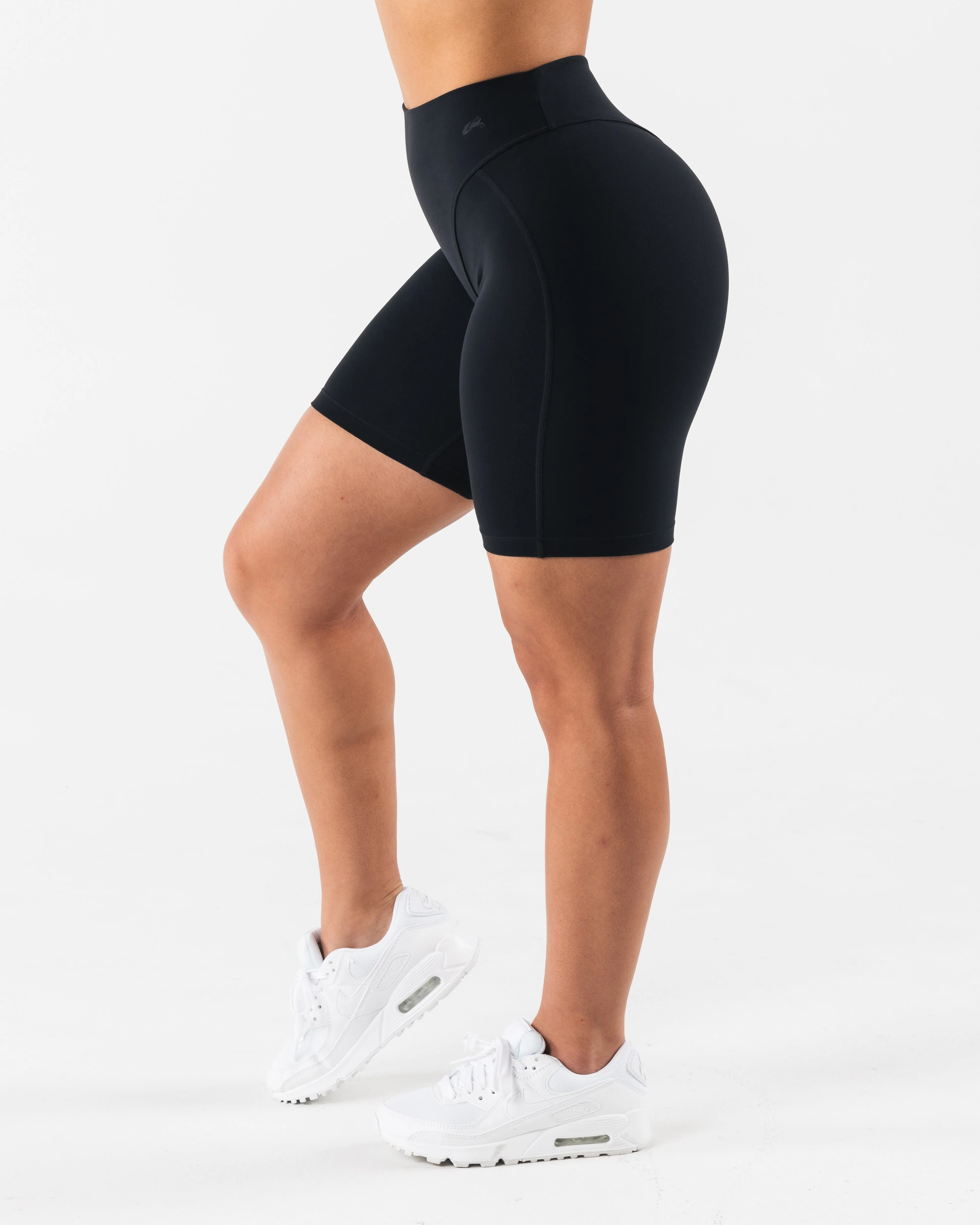 Parker Short 7” - Black