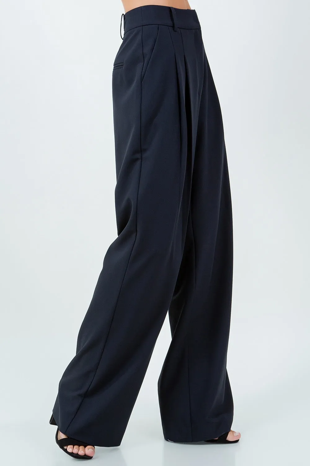 PLEATED TROUSERS