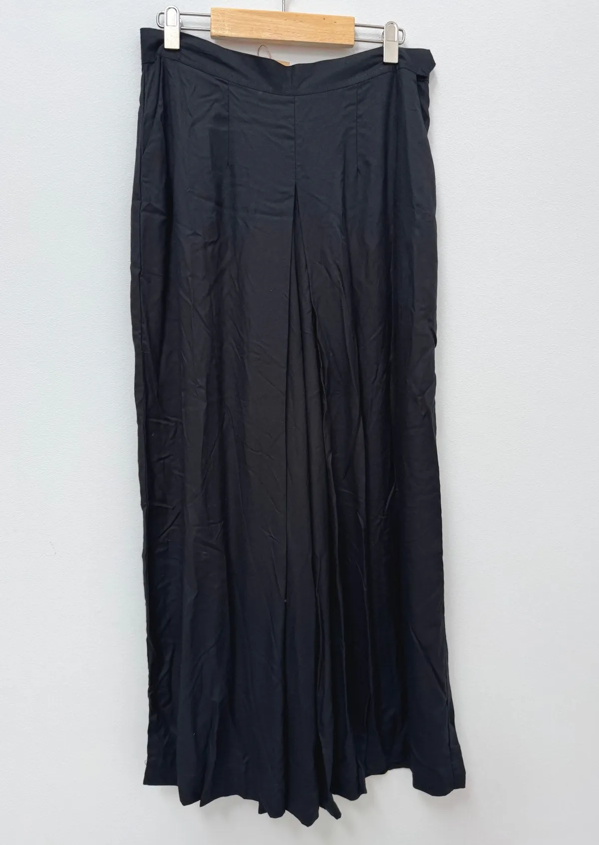 Rayon Pants 7 Sample Size M