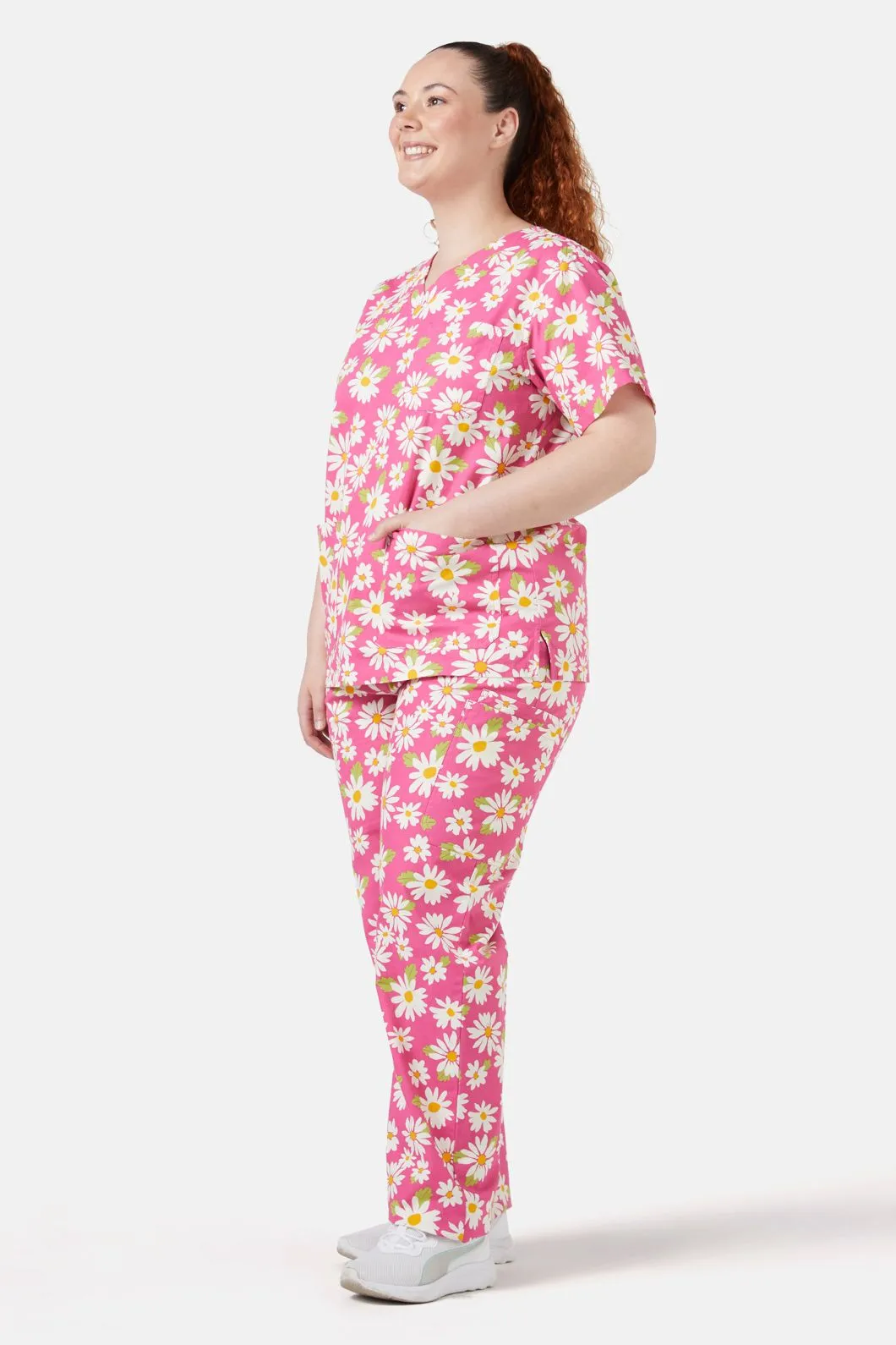 Wild Daisy Scrub Set